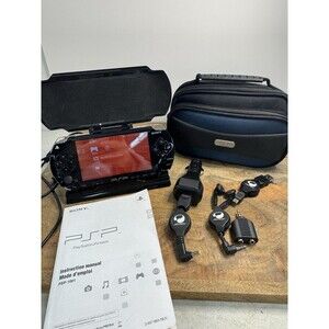 Sony PSP 1001 Handheld Console With Accessories Charger Stand Bag Car Access Usa